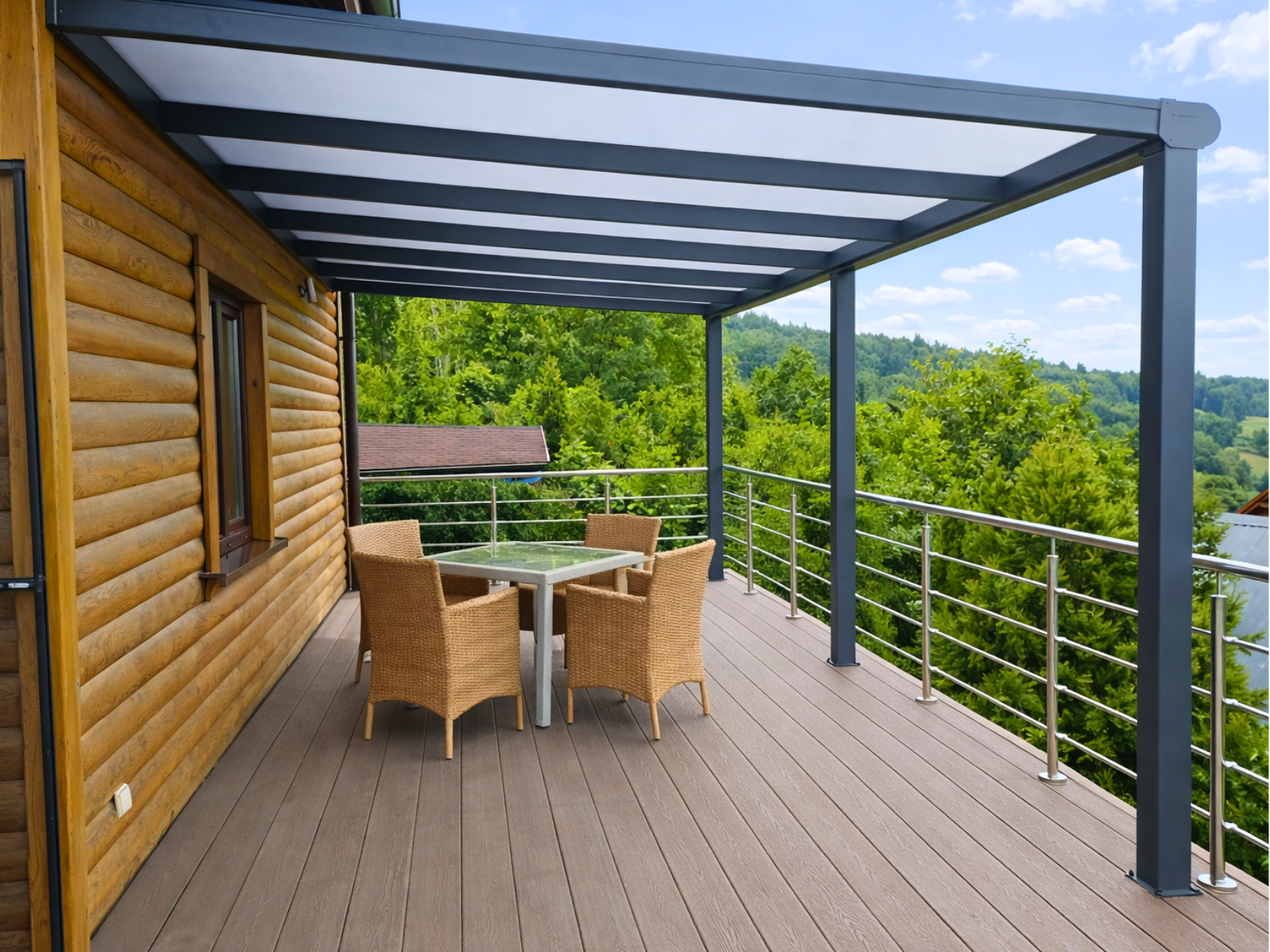 Zadaszenie tarasu w Mucharzu z widokiem i dachem z mlecznego poliwęglanu
